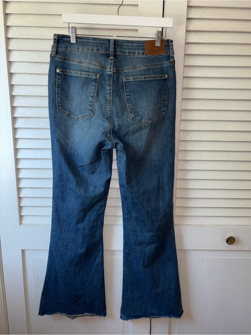 Judy Blue High Waist Tummy Control Double Button Flare Jeans 11/30 - Picture 5 of 8